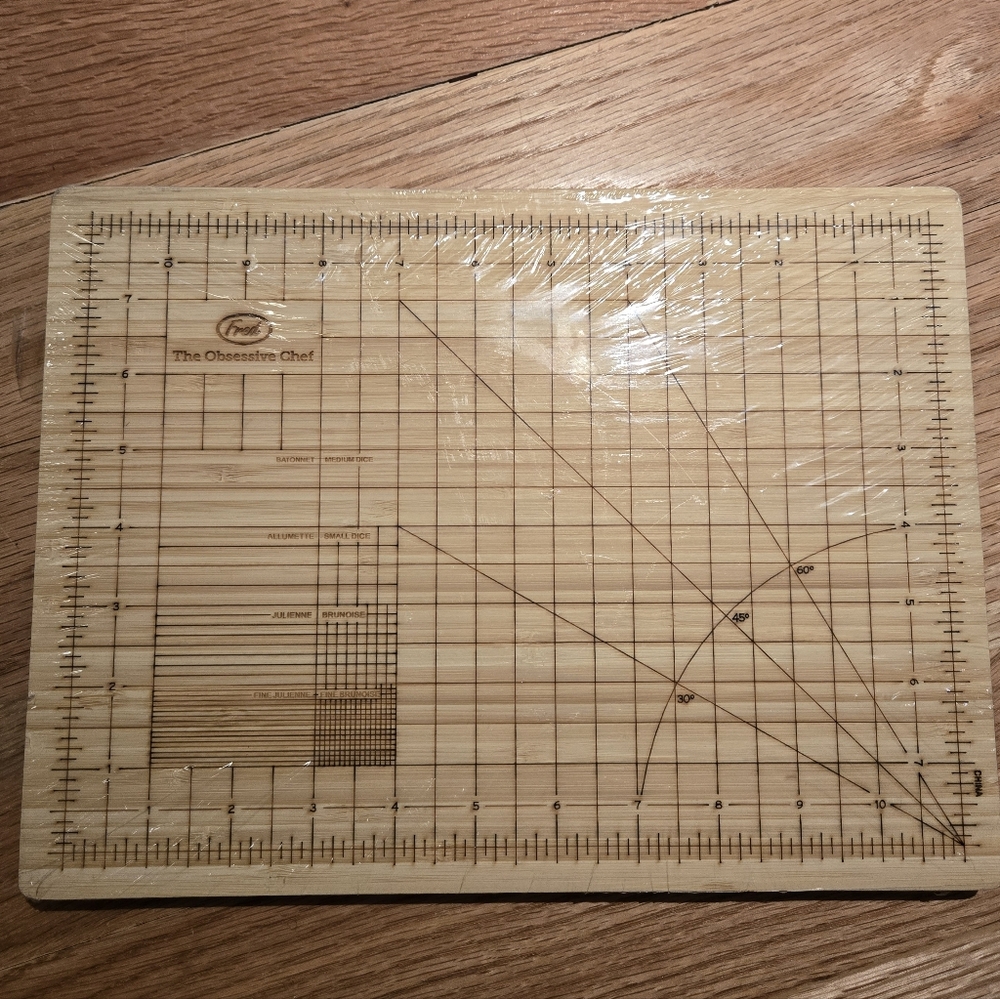 Fred The Obsessive Chef Bamboo Cutting Board 9x12 Dice, Brunoise, Fine Brunoise
